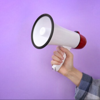 Internal communications tools: Benefits, tips & examples